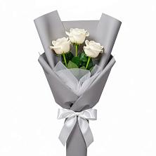 Букет 3 белые розы в Щедрино