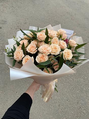 Букет Кремовые розы Латте в Щедрино