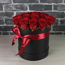 Цветочная композиция из Розы в шляпной коробке в Щедрино