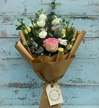 Букет цветов из:  Розы и Лизиантусы в Щедрино